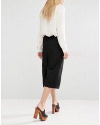 Черные брюки-кюлоты от Mango