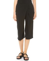 Черные брюки-кюлоты от J.W.Anderson