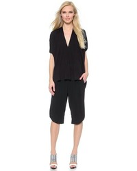 Черные брюки-кюлоты от Zero Maria Cornejo