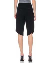 Черные брюки-кюлоты от Zero Maria Cornejo