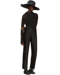 Женские черные брюки со складками от Issey Miyake