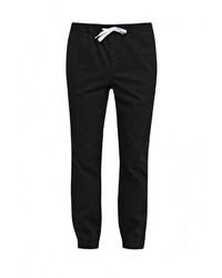 Черные брюки чинос от Modis