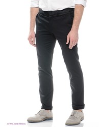 Черные брюки чинос от Oodji