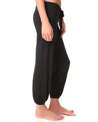 Женские черные брюки от Eberjey