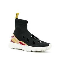 Женские черные высокие кеды от Valentino