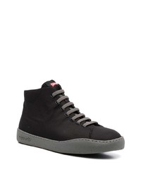 Мужские черные высокие кеды от Camper