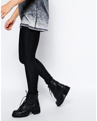 Черные джинсы скинни от Pieces