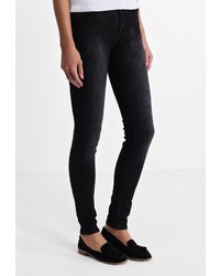 Черные джинсы скинни от Victoria Beckham