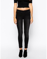 Черные джинсы скинни от Vero Moda