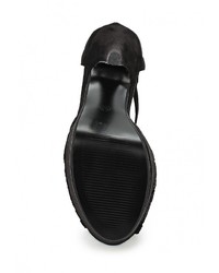Черные замшевые босоножки на каблуке от Chasse