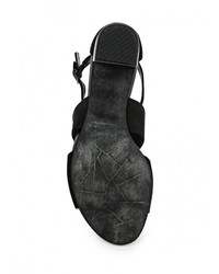 Черные замшевые босоножки на каблуке от Vagabond