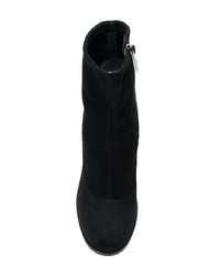Черные замшевые ботильоны от Loriblu