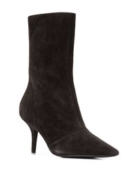 Черные замшевые ботильоны от Yeezy