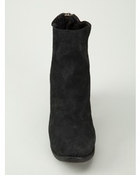 Черные замшевые ботильоны от Guidi