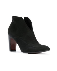 Черные замшевые ботильоны от Chie Mihara