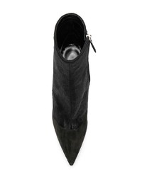 Черные замшевые ботильоны от Manolo Blahnik