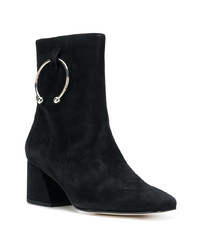 Черные замшевые ботильоны от Dorateymur