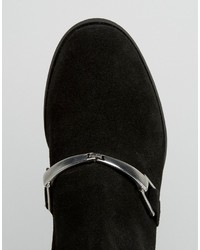 Черные замшевые ботильоны от Asos