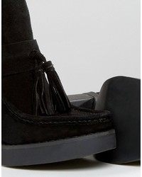 Черные замшевые ботильоны от Asos