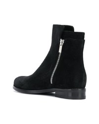 Черные замшевые ботильоны от Unützer