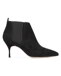 Черные замшевые ботильоны от Manolo Blahnik