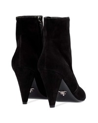 Черные замшевые ботильоны от Prada