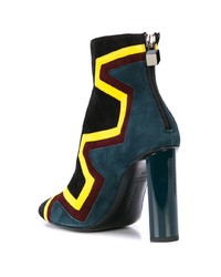 Черные замшевые ботильоны от Pierre Hardy