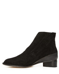 Черные замшевые ботильоны от Zero Maria Cornejo