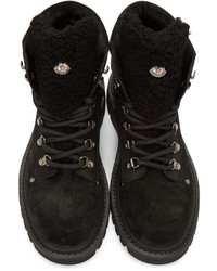 Мужские черные замшевые ботинки от Moncler
