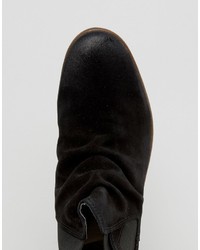 Мужские черные замшевые ботинки от Dune