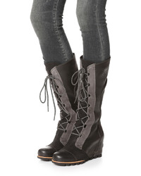 Женские черные замшевые ботинки от Sorel