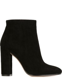 Женские черные замшевые ботинки от Gianvito Rossi
