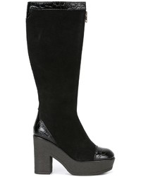 Женские черные замшевые ботинки от See by Chloe