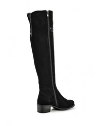 Черные замшевые ботфорты от Covani