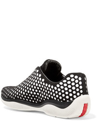 Женские черные замшевые кеды от Prada