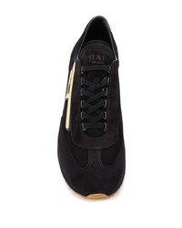 Мужские черные замшевые кроссовки от Prada