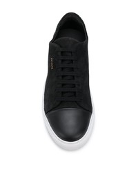 Мужские черные замшевые низкие кеды от Axel Arigato