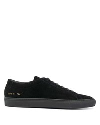 Мужские черные замшевые низкие кеды от Common Projects