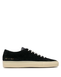 Мужские черные замшевые низкие кеды от Common Projects