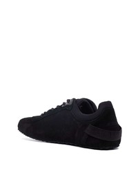 Мужские черные замшевые низкие кеды от Jacquemus