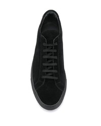 Мужские черные замшевые низкие кеды от Common Projects