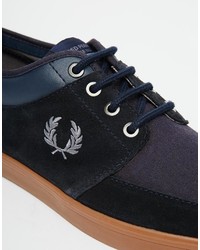 Мужские черные замшевые низкие кеды от Fred Perry