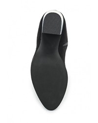 Черные замшевые полусапоги от Bullboxer