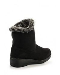 Черные замшевые полусапоги от Topway