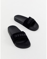 Черные замшевые сандалии на плоской подошве от Ivy Park