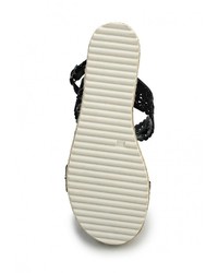 Черные замшевые сандалии на плоской подошве от Stephan