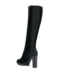 Черные замшевые сапоги от Geox