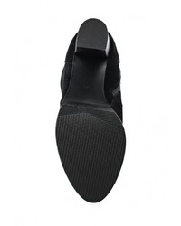 Черные замшевые сапоги от Inario