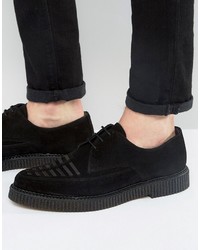 Черные замшевые туфли дерби с принтом