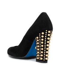 Черные замшевые туфли с шипами от Loriblu